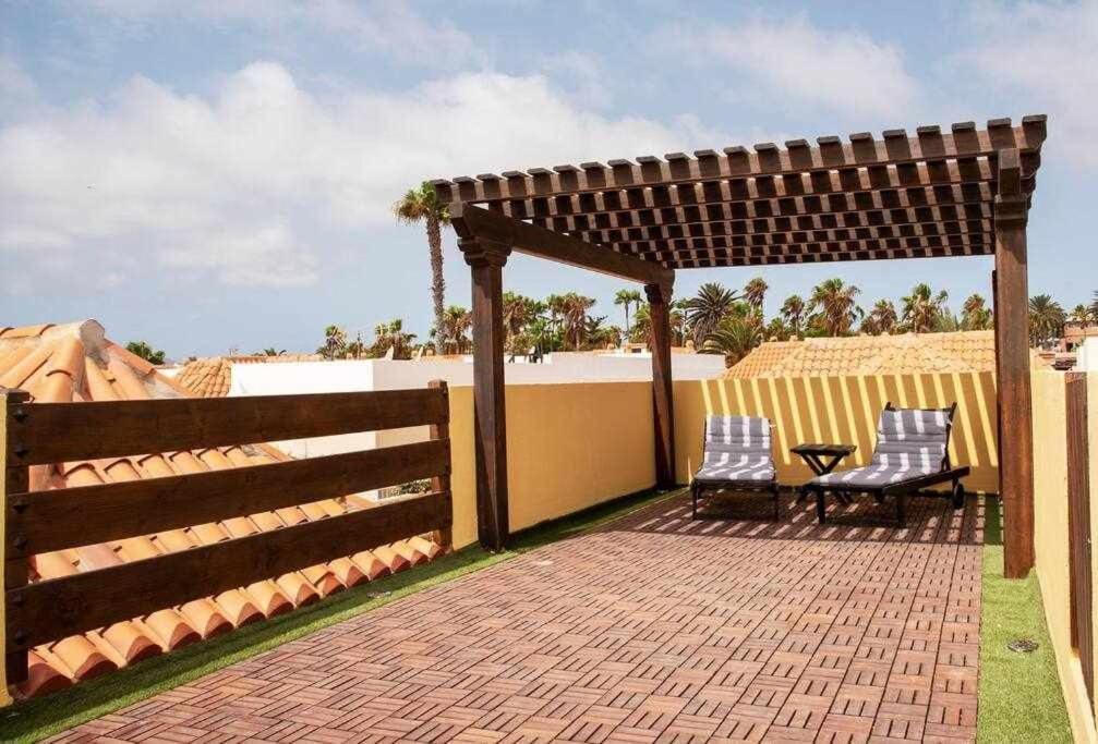 Aurora Mari Villa Your Dream Steps From The Ocean Shore Калета-де-Фусте Экстерьер фото